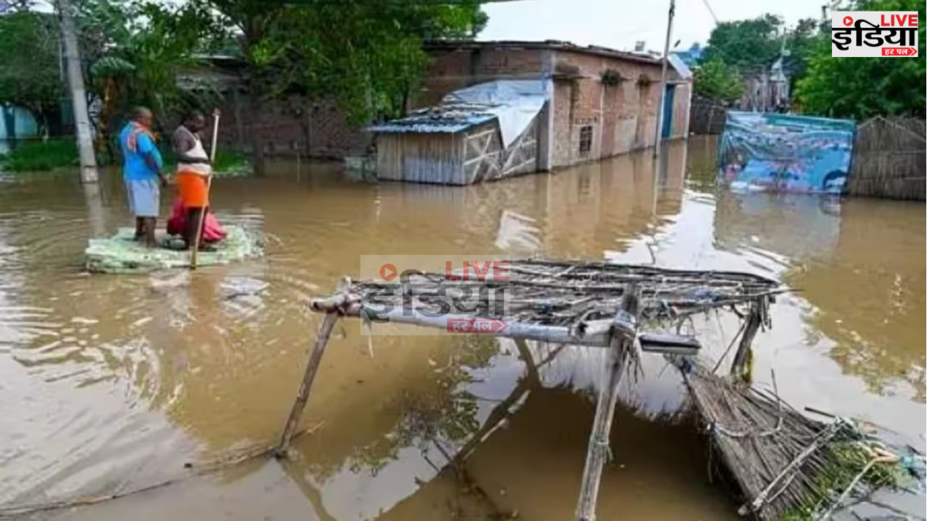 Bihar Flood Update: कई नदियां खतरे के निशान से ऊपर, गंगा का रुख बदला Bihar Flood Update में खतरे के निशान से ऊपर बहती नदियां